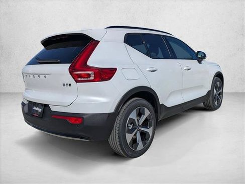 New 2026 Volvo XC40 B5 Plus w/ Protection Package Premier AWD/4WD image 2