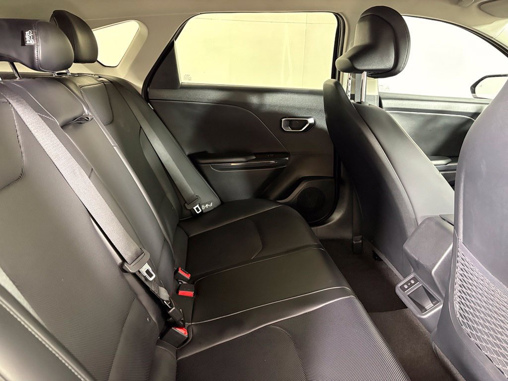 New 2026 Kia K4 EX FWD image 17