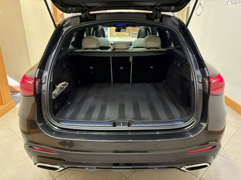 New 2026 Mercedes-Benz GLC 300 image 6