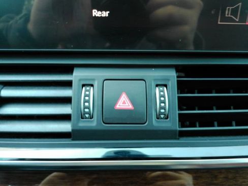 Used 2023 Audi Q5 2.0T Premium image 43