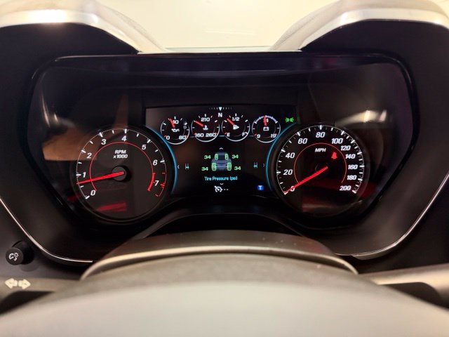Used 2018 Chevrolet Camaro SS RWD image 9