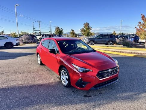 Used 2025 Subaru Impreza 2.0i image 1