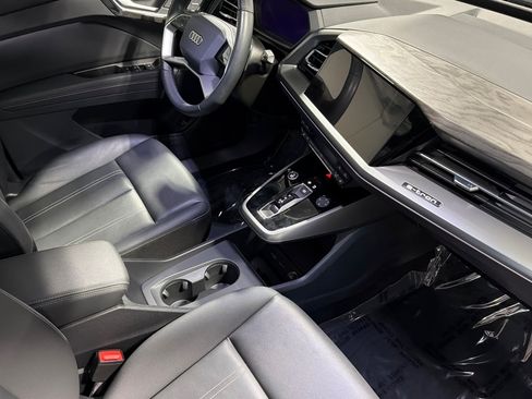 Certified 2024 Audi Q4 e-tron Premium w/ Convenience Package AWD/4WD image 15