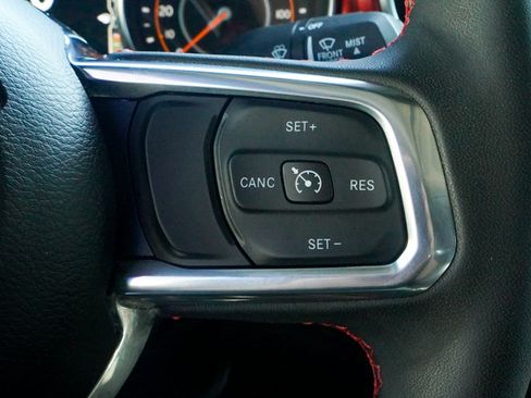 Used 2023 Jeep Gladiator Rubicon w/ LED Lighting Group AWD/4WD image 12