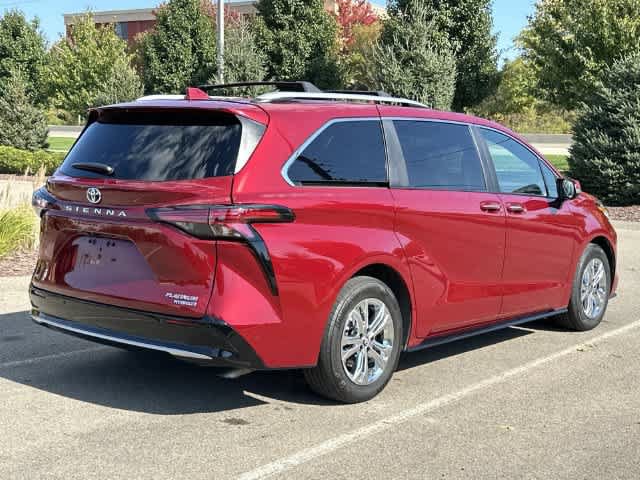 Used 2023 Toyota Sienna Platinum AWD/4WD image 34