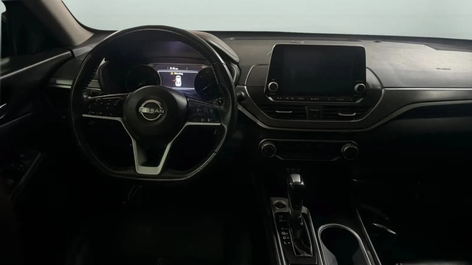 Used 2023 Nissan Altima 2.5 SR FWD image 11
