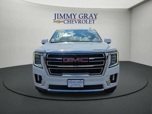 Used 2022 GMC Yukon SLT AWD/4WD image 8