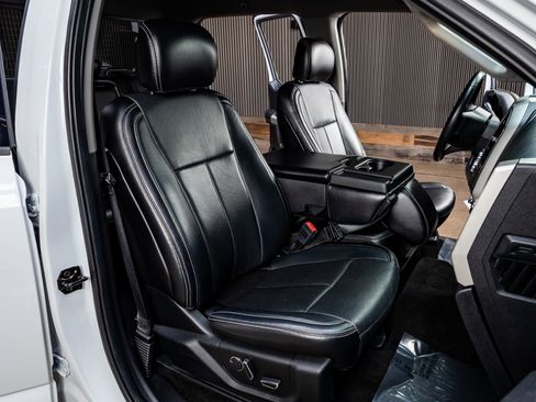 Used 2018 Ford F150 Lariat image 31