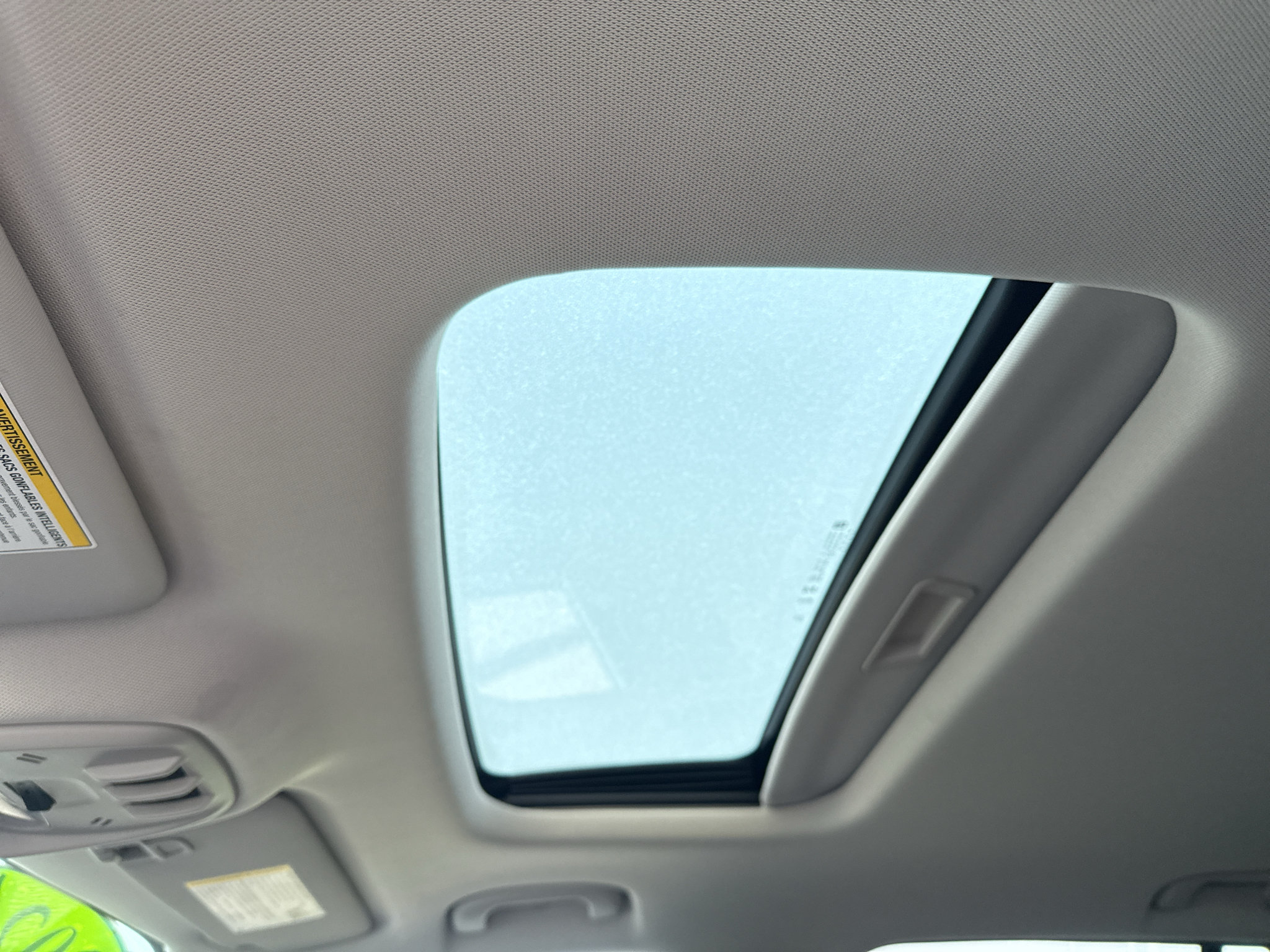 Used 2024 Chevrolet Trax ACTIV w/ Sunroof Package FWD image 30