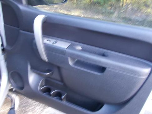 Used 2011 Chevrolet Silverado 1500 LT w/ All-Star Edition image 26