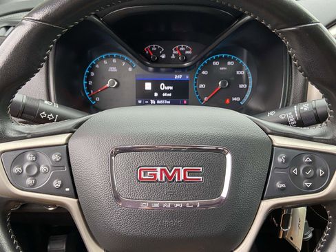 Used 2020 GMC Canyon Denali image 19