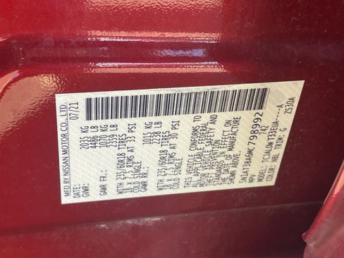 Used 2021 Nissan Rogue SV image 33