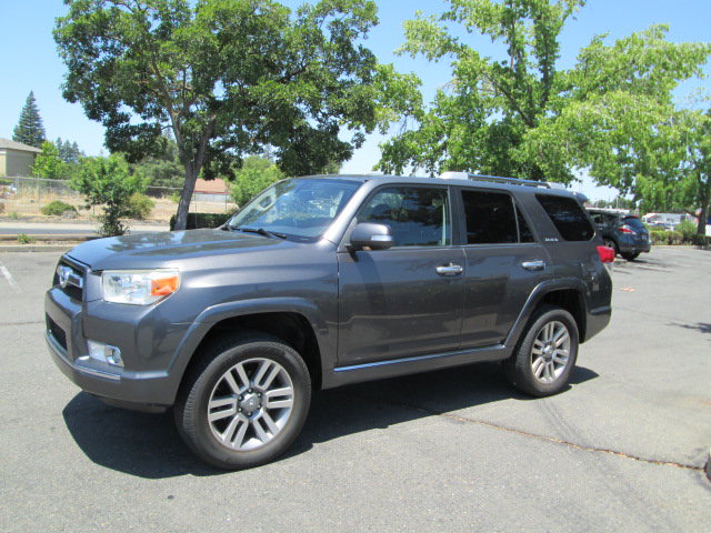 Used 2011 Toyota 4Runner Limited AWD/4WD image 1
