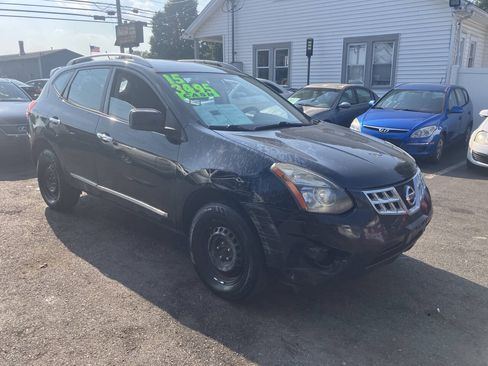 Used 2015 Nissan Rogue S w/ Convenience Package AWD/4WD image 5