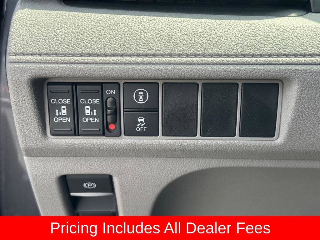 Used 2024 Honda Odyssey EX image 16