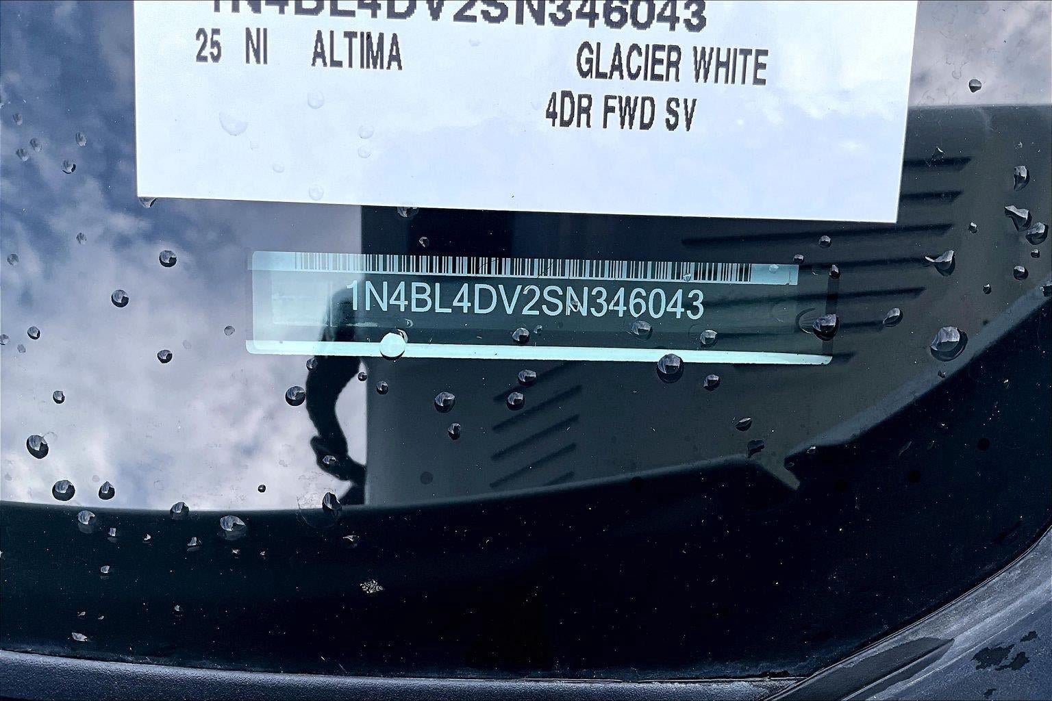 Used 2025 Nissan Altima 2.5 SV FWD image 33