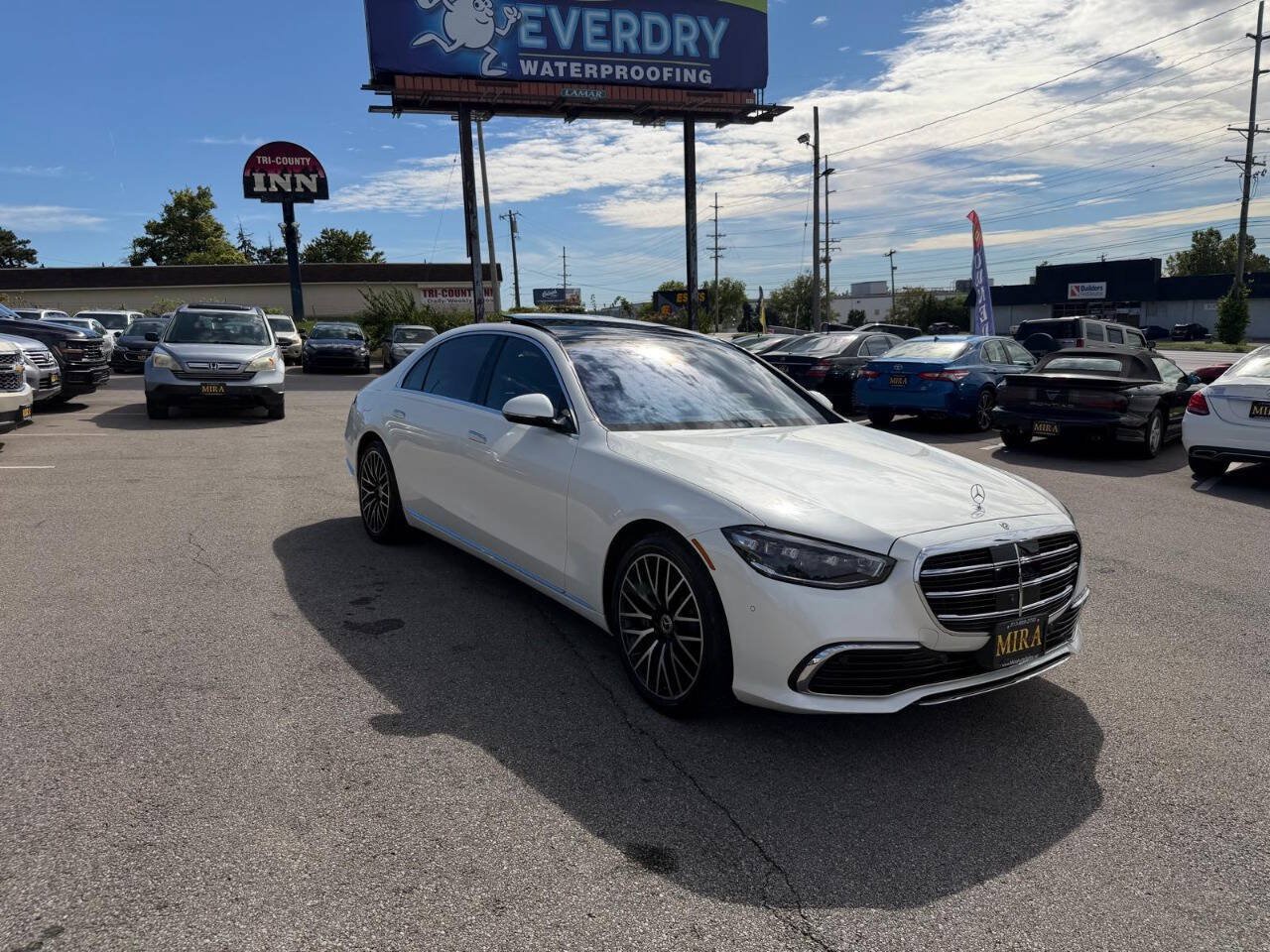 Used 2023 Mercedes-Benz S 580 4MATIC Sedan image 3