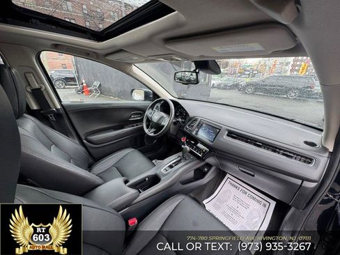 Used 2021 Honda HR-V EX-L image 13