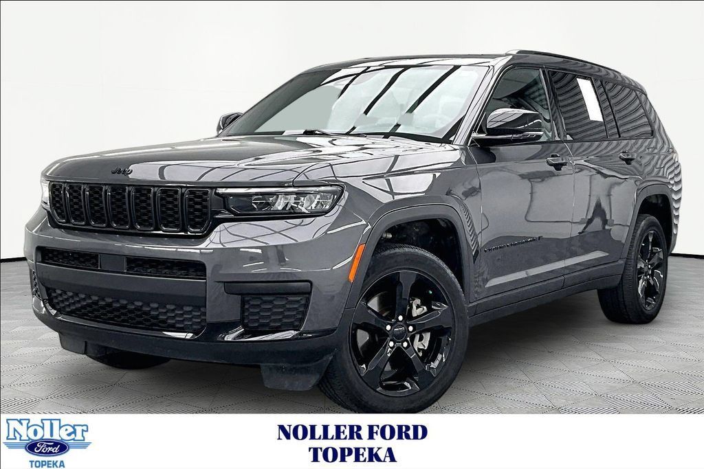 Used 2024 Jeep Grand Cherokee L Laredo AWD/4WD image 1