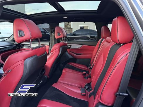 Used 2023 Acura MDX A-Spec image 11