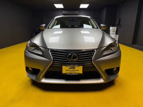 Used 2014 Lexus IS 250 image 2
