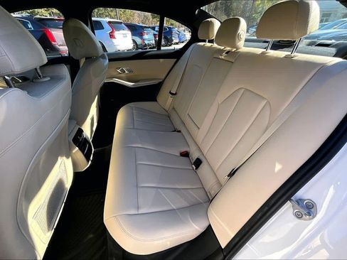 Used 2021 BMW 330i Sedan w/ Convenience Package image 19
