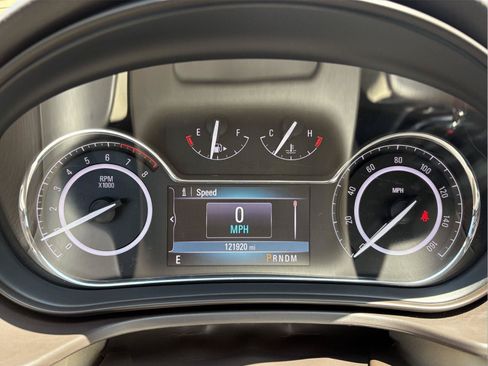 Used 2016 Buick Regal Premium FWD image 17