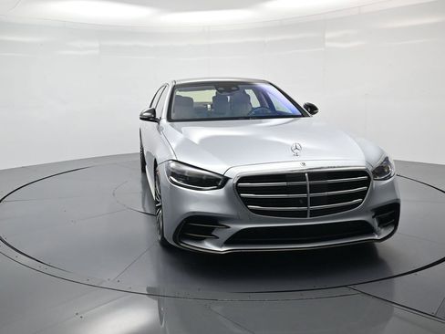 Used 2023 Mercedes-Benz S 580 4MATIC Sedan image 33
