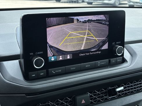Certified 2023 Honda Accord EX image 32
