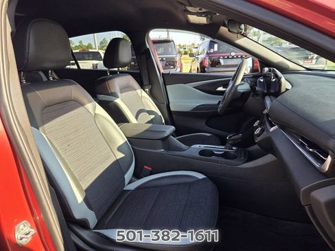 Used 2024 Buick Envista Preferred FWD image 16