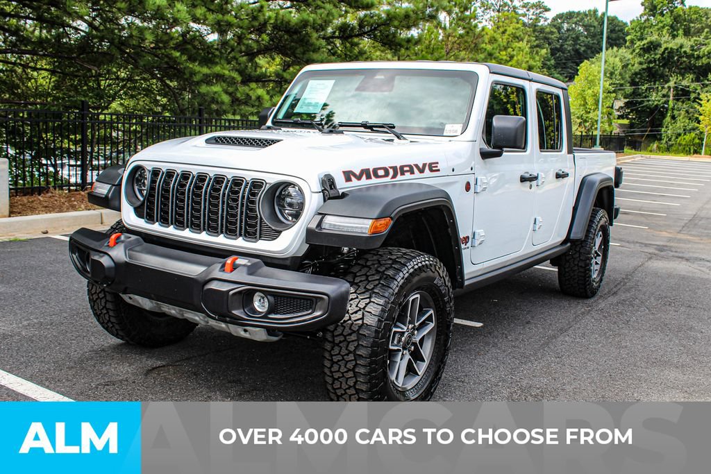Used 2026 Jeep Gladiator Mojave AWD/4WD image 2
