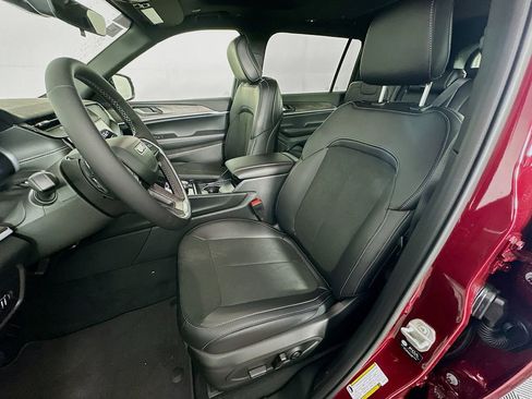 New 2026 Jeep Grand Cherokee L 4WD image 29