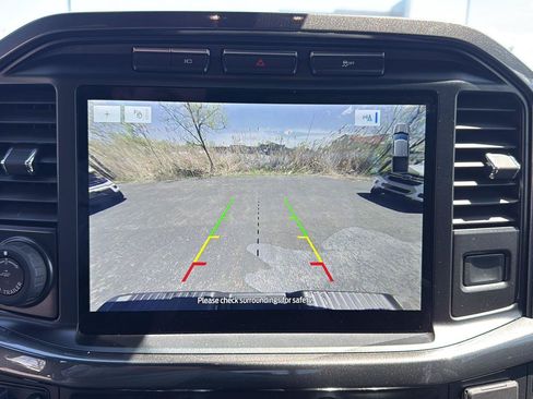 Used 2022 Ford F150 XLT w/ Equipment Group 302A High AWD/4WD image 16