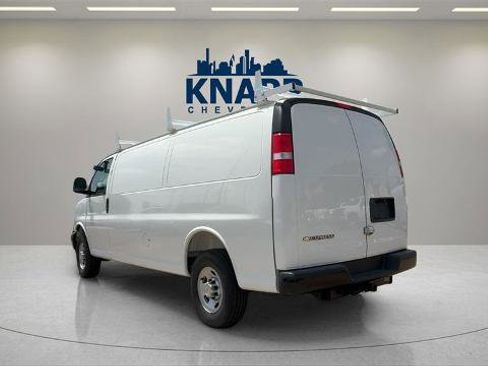 New 2025 Chevrolet Express 3500 Extended w/ Driver Convenience Package image 3