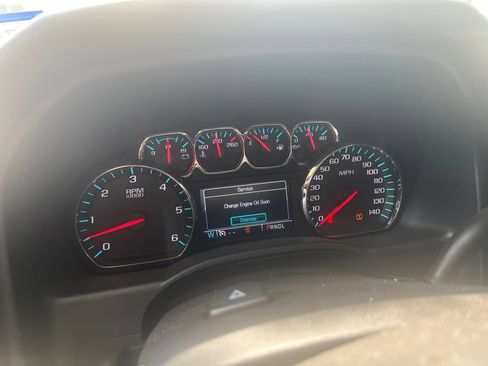 Used 2017 Chevrolet Silverado 1500 LT w/ Texas Edition RWD image 11