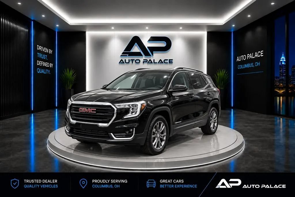 Used 2023 GMC Terrain SLT AWD/4WD image 1