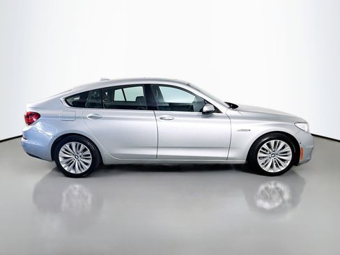 Used 2017 BMW 550i Gran Turismo xDrive w/ Executive Package AWD/4WD image 11