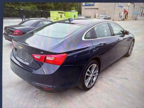 Used 2025 Chevrolet Malibu LT FWD image 17