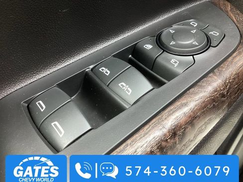 Used 2023 GMC Acadia Denali w/ Denali Ultimate Package AWD/4WD image 30