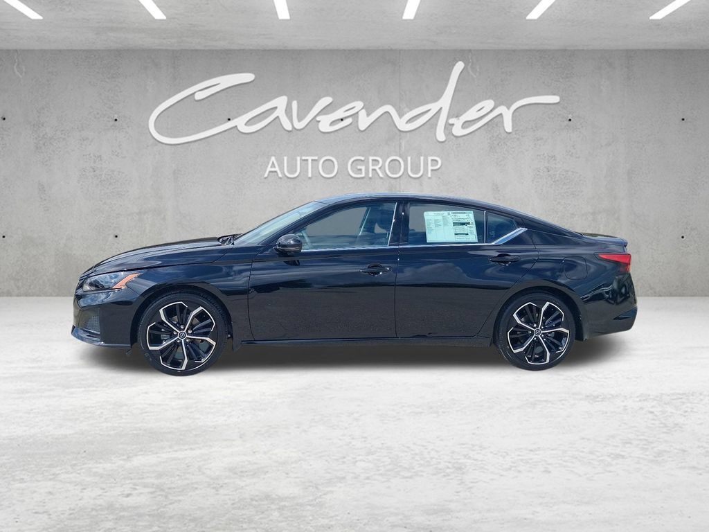 New 2026 Nissan Altima 2.5 SR FWD image 14