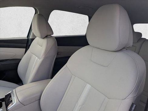 Used 2025 Hyundai Tucson SEL image 15