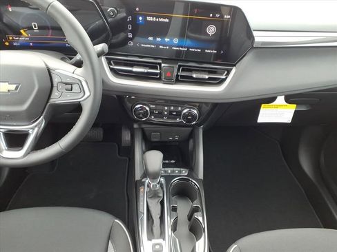 New 2026 Chevrolet TrailBlazer LT w/ Convenience Package FWD image 23