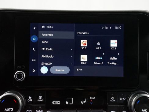 Certified 2023 Toyota Highlander XLE image 19