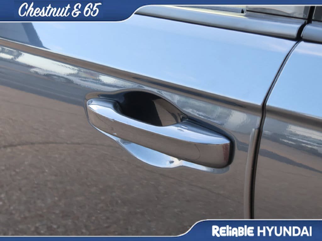 Used 2023 Honda Accord EX-L image 19