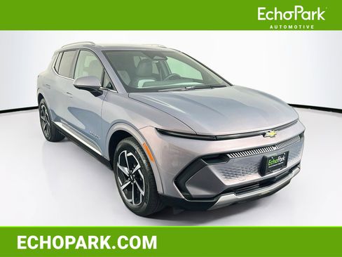 Used 2025 Chevrolet Equinox EV LT FWD image 1