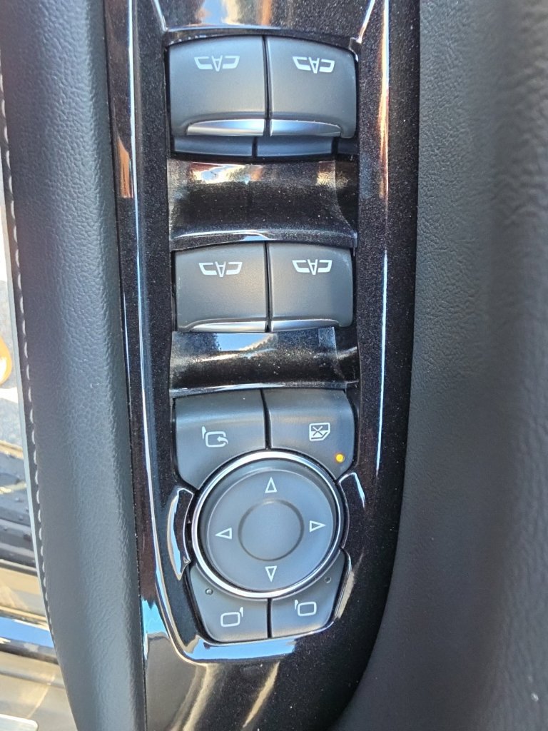 Used 2022 Cadillac Escalade Sport AWD/4WD image 12