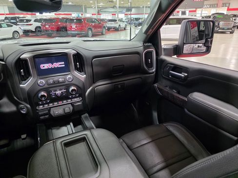 Certified 2021 GMC Sierra 3500 Denali AWD/4WD image 20