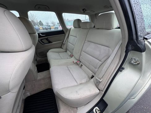 Used 2007 Subaru Outback 2.5i image 32
