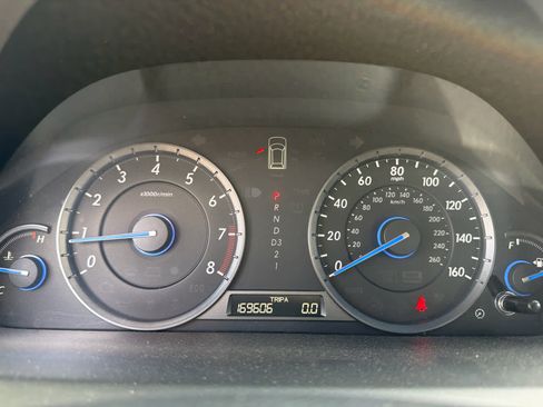 Used 2010 Honda Crosstour EX-L image 11