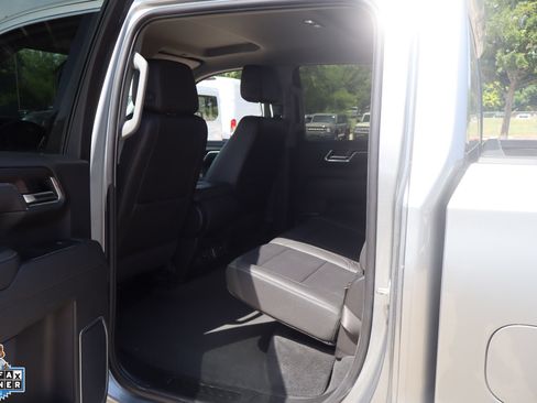 Used 2025 GMC Sierra 1500 SLT AWD/4WD image 24